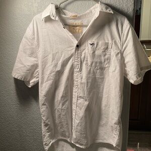 Men’s Hollister button down